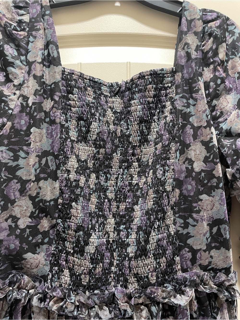 Ivy City Co Floral Catherine Dress in Black floral - Picture 4 of 5